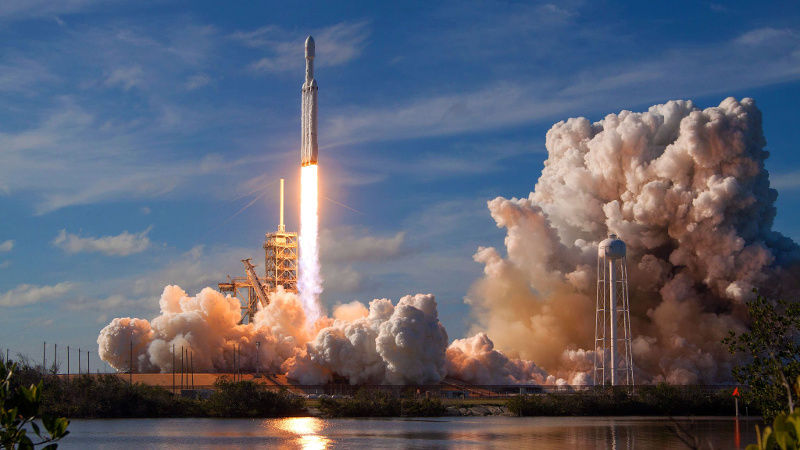 Il lancio del Falcon Heavy