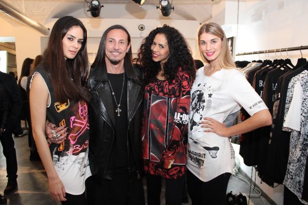 call-of-duty-bad-spirit-capsule-collection