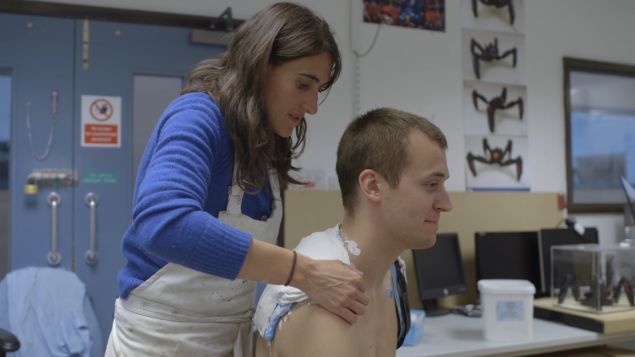 konami-impiantare-braccio-metal-gear-solid-v