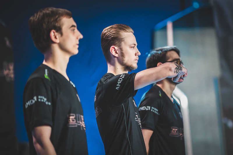 Fnatic squadra, rekkless, caps, bwipo, hylissang, soaz, finale fnatic, semifinale fnatic, esport, league of legends, lol