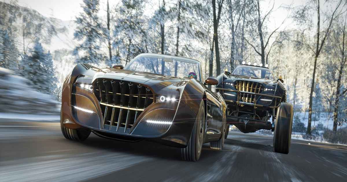 Screenshot che mostra i due modelli di Regalia sfrecciare in un tracciato invernale su Forza Horizon 4