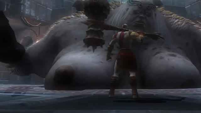 Kratos incontra la Moira Cloto in God of War 2