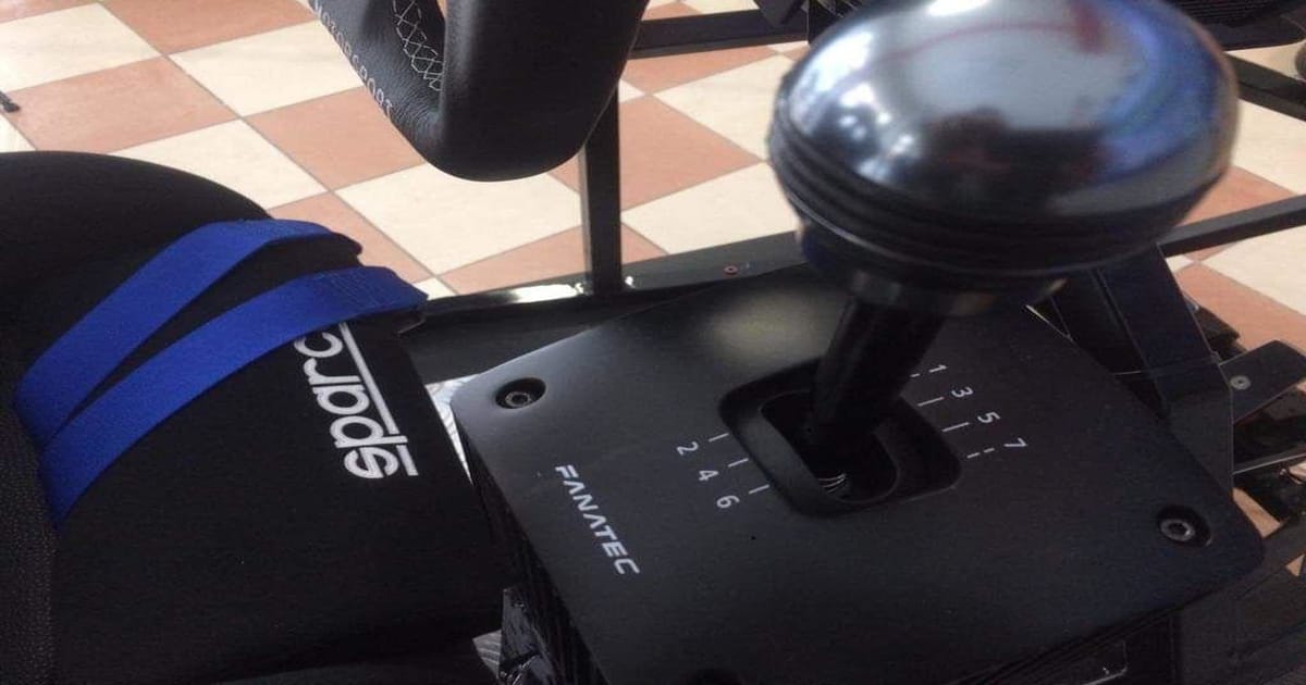 il cambio ad H Fanatec montato su tutte le postazioni