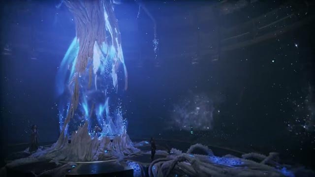 Kratos contempla l'albero cristallizzato che sovrasta i portali nel Tempio di Tyr