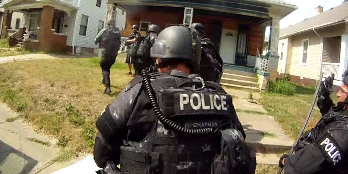 copertina articolo swatting