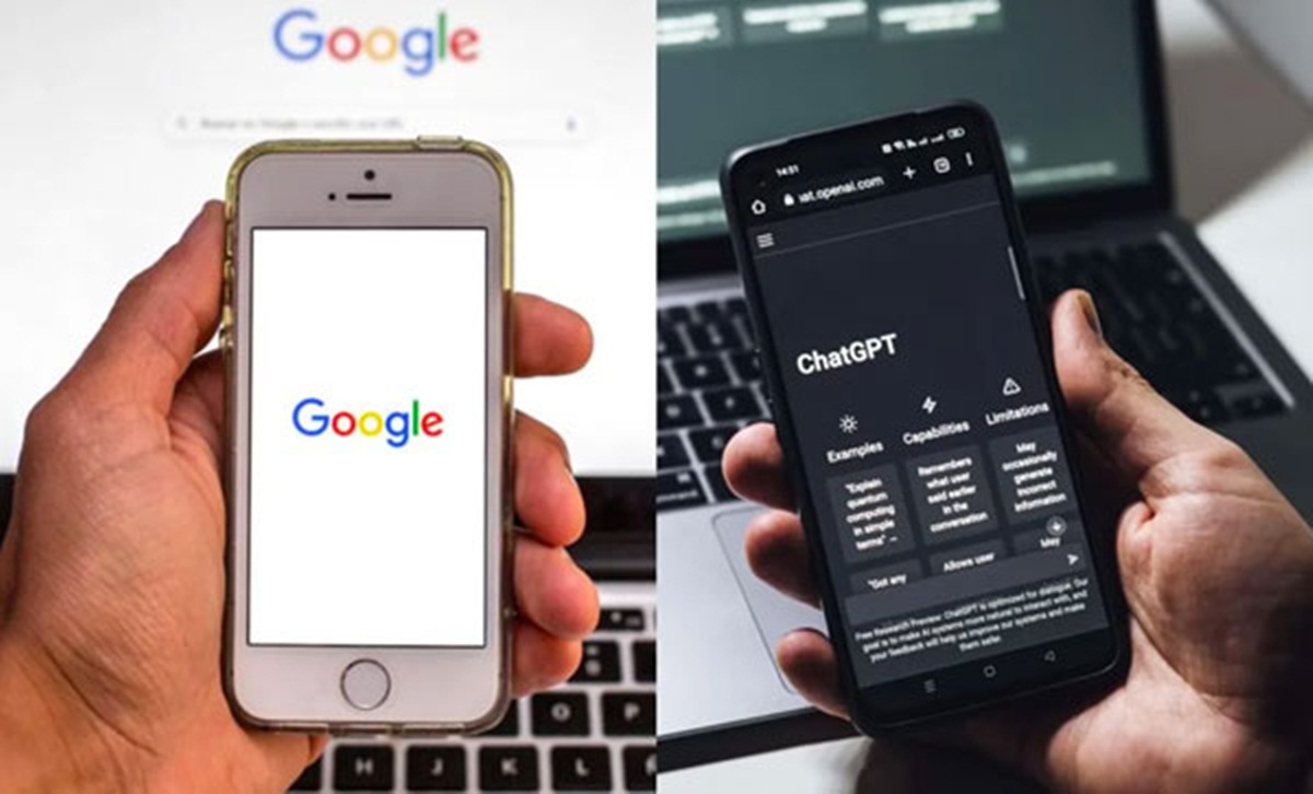 A sinistra un cellulare utilizza Google, a destra invece il cellulare è aperto sulla schermata di ChatGPT