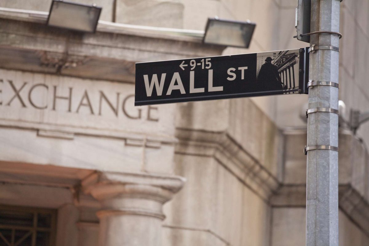 La targa della via di Wall Street