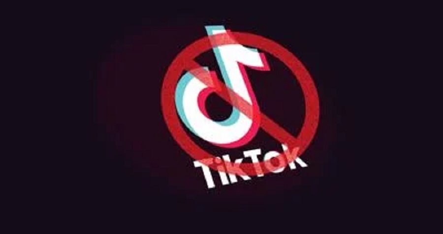 Logo di TikTok sbarrato da un simbolo di divieto