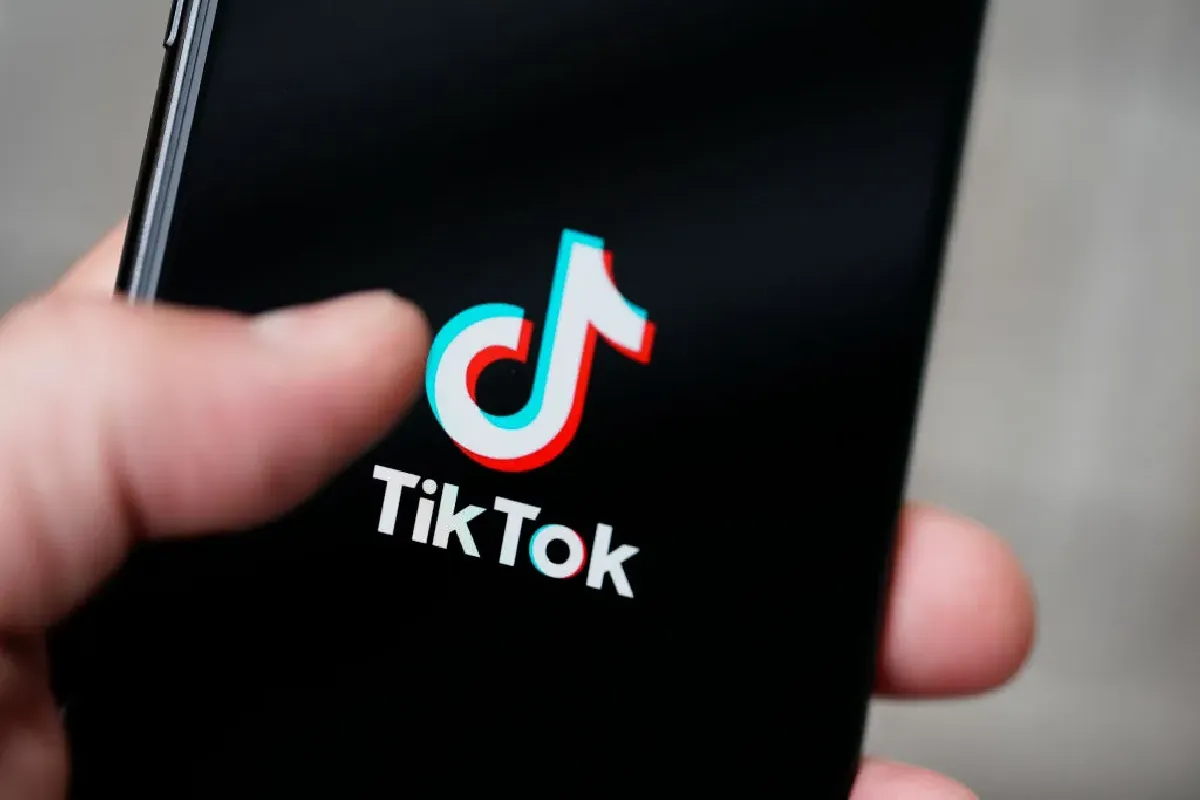 TikTok smartphone