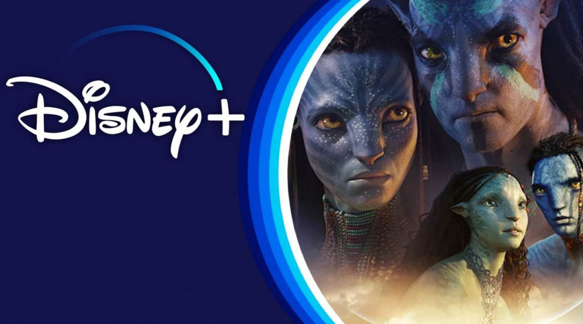 Schermata di promozione di Disney+ che annuncia l'arrivo di Avatar: La via dell'acqua