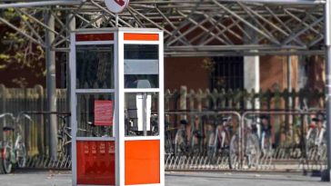 Cabina telefonica italiana