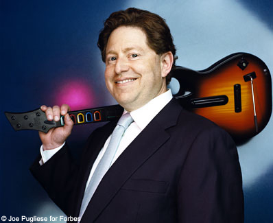 Sotto l'egida di Bobby Kotick Activision ha sfornato molti franchise di successo come Guitar Hero