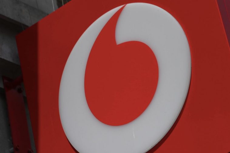 Aumenti per queste tariffe Vodafone, stangata per gli utenti