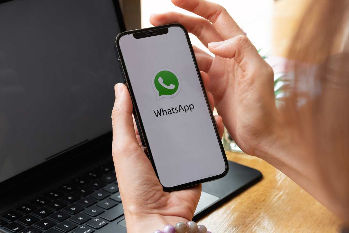 Così scoprite la posizione di un utente su Whatsapp senza che se ne accorga: il trucco