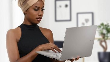 Laptop Asus in sconto!