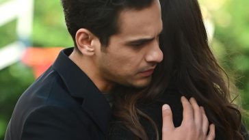 Tolga abbraccia Oylum in una scena della soap Tradimento