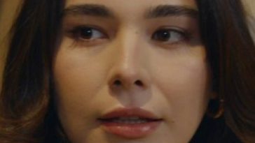 Oylum, primo piano del personaggio di Tradimento