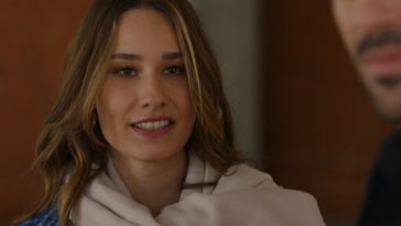 Zelis sorridente, personaggio di Tradimento