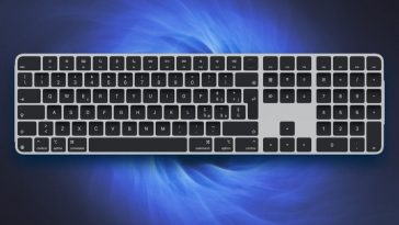 apple magic Keyboard su un vortice blu