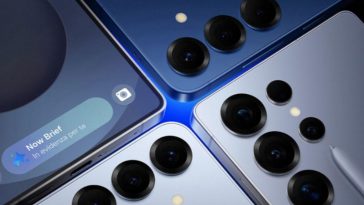 4 Samsung messi vicini per formare una sorta di schema quadrato