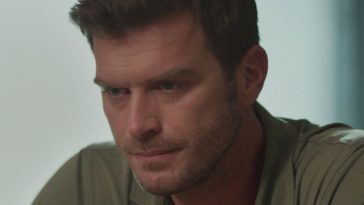 Aslan, protagonista di The Family, con lo sguardo preoccupato