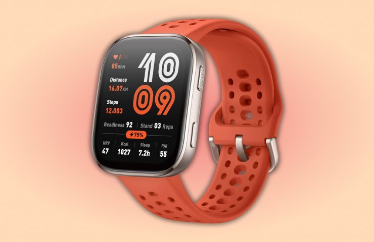 amazfit bip 6 su sfondo rosa