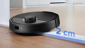 roborock robot aspirapolvere che salta un dislivello di 2 cm