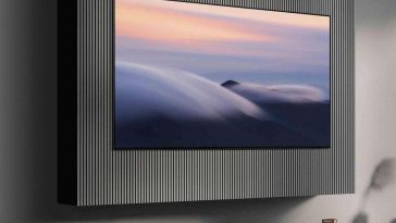 samsung tv 55" OLED appesa alla parete