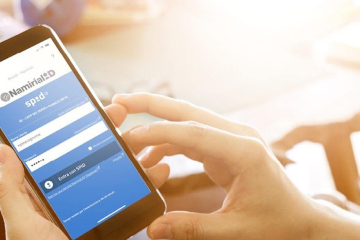 U servizio spid sul telefono