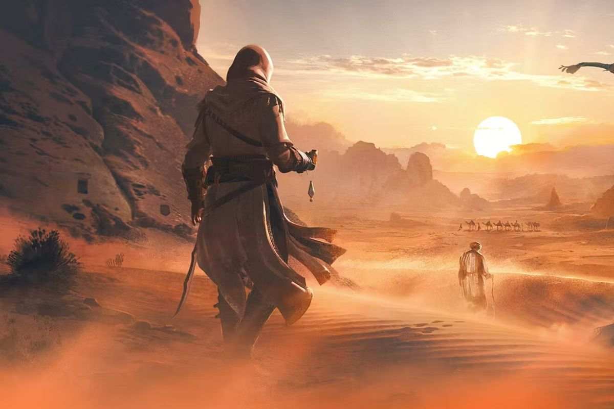 personaggio con abito bianco e cappuccio che cammina nel deserto