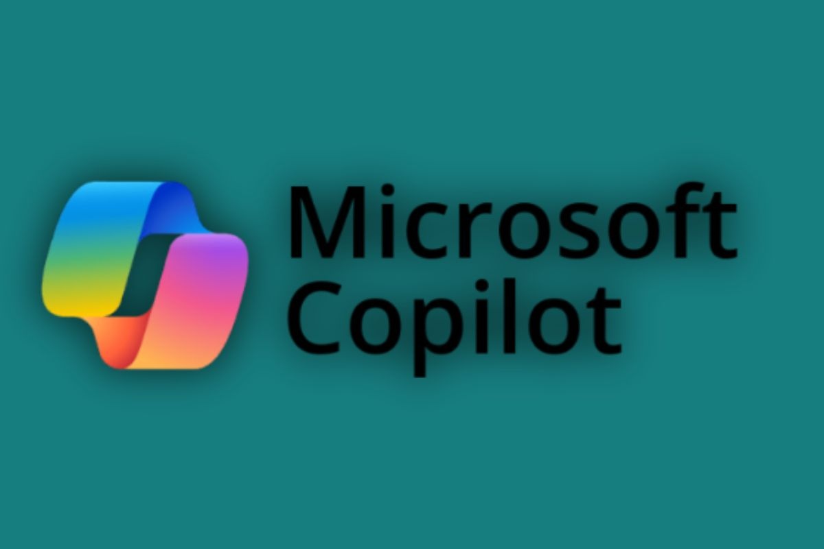 scritta mcrosoft copilot con logo copilot