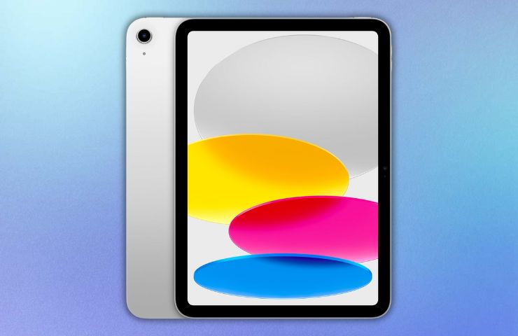 iPad con chip A16 fronte retro su sfondo violetto