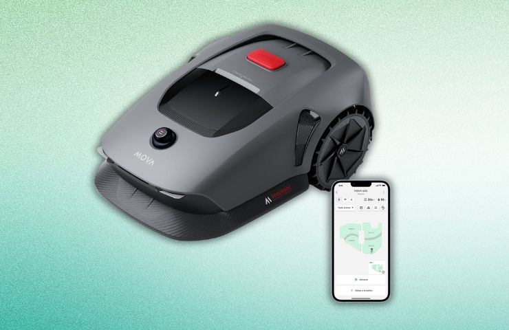 robot tosaerba mova 600 su sfondo verde