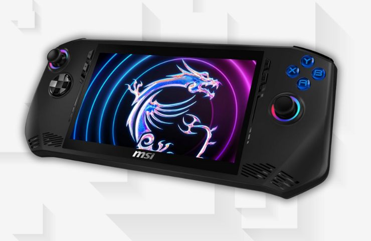 MSI Claw su sfondo bianco