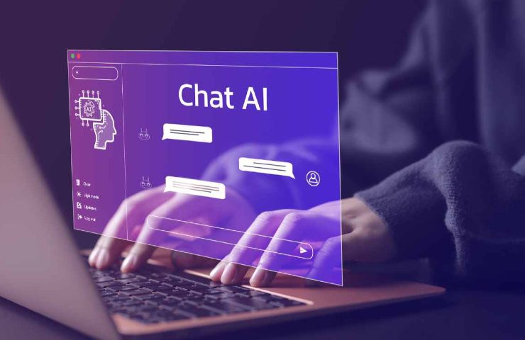 mani che usano un pc con chat ai scritto sopra