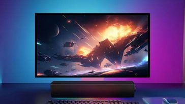 soundbar creative sotto schermo PC e tastiera