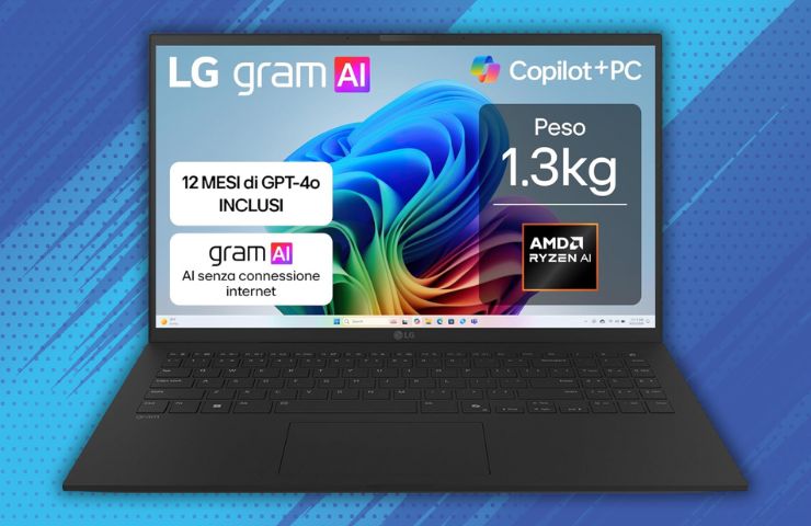 LG Gram AI notebook su sfondo azzurro