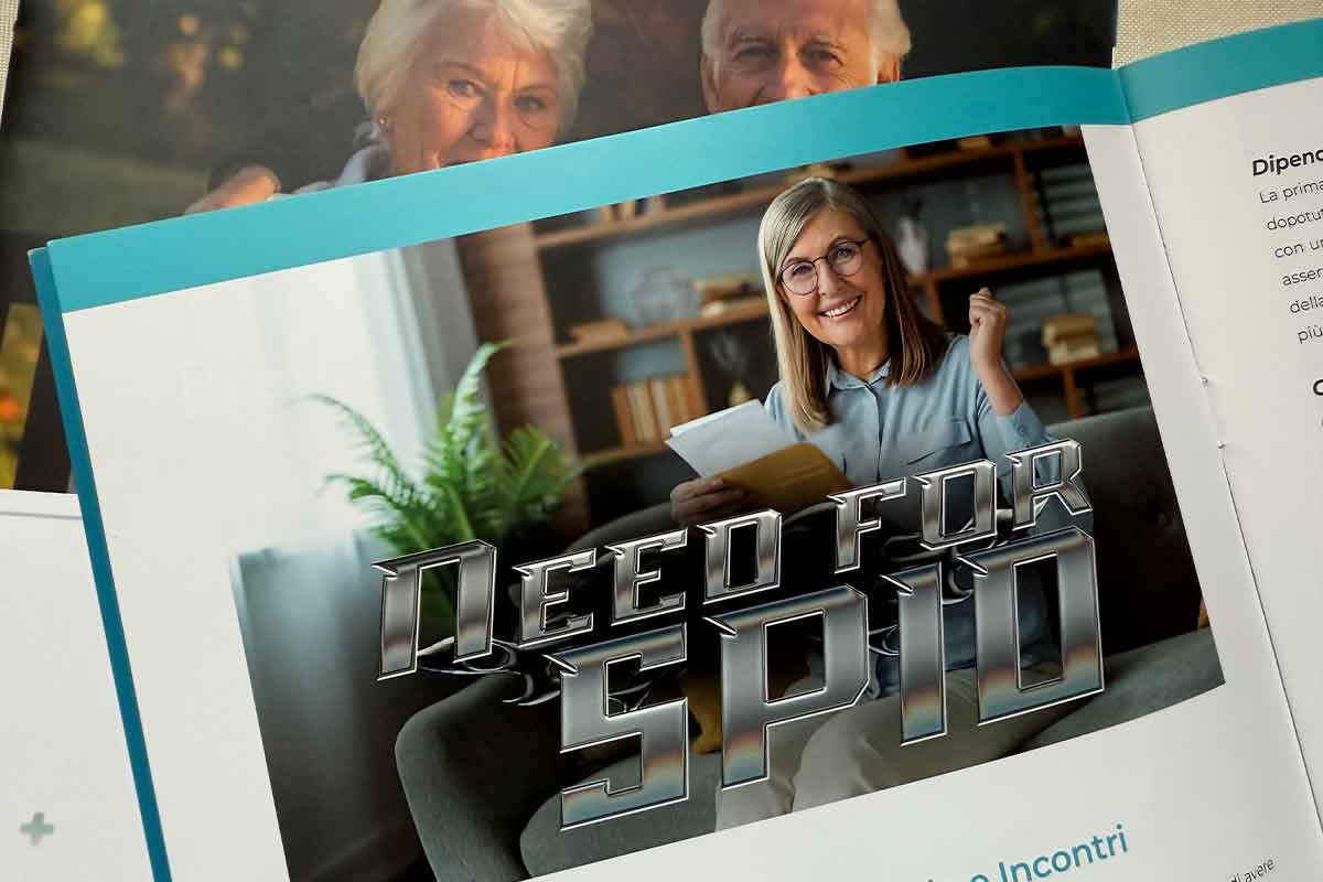 Lo copertina di un'anziana alle prese con un dispositivo. Il testo cita "Need for SPID"