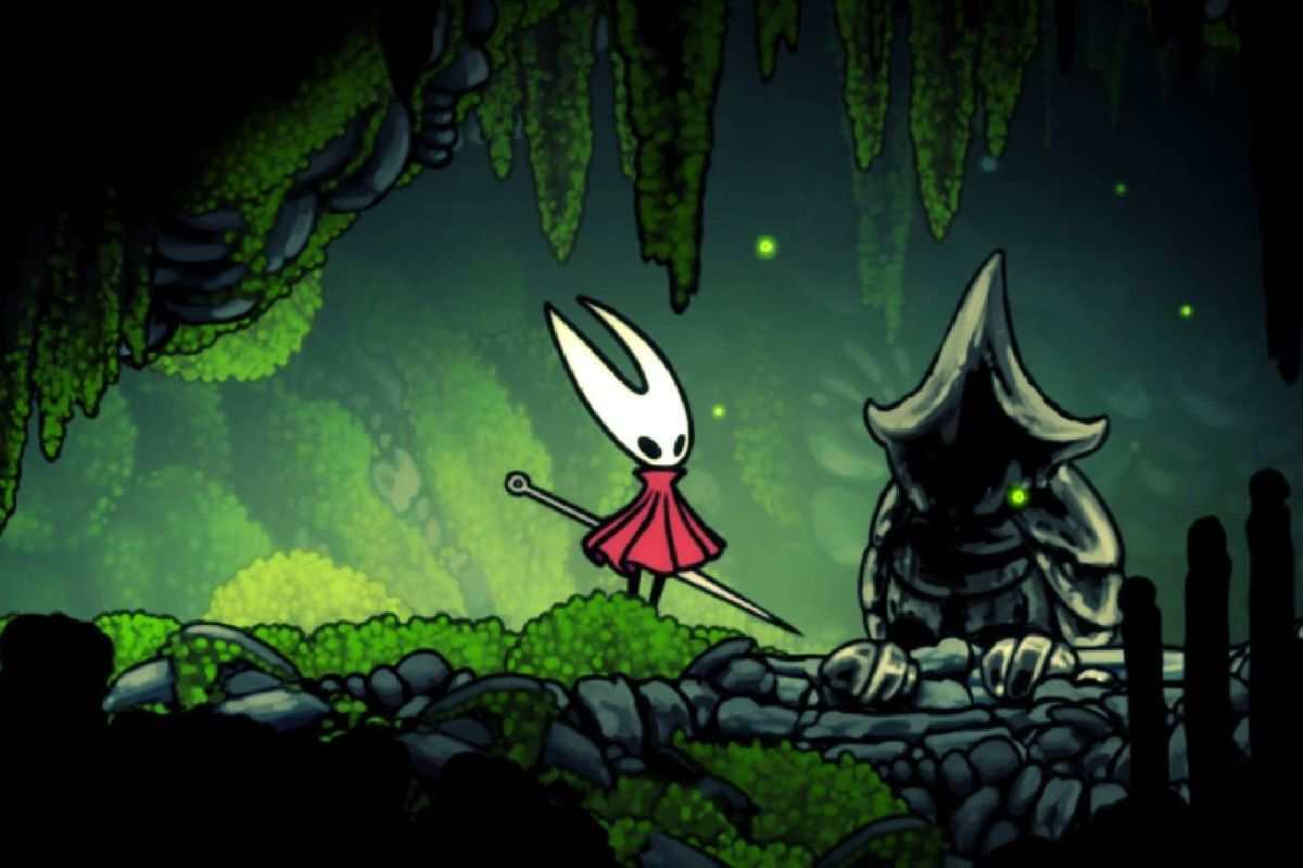 hornet di hollow knight silksong con arma in mano davanti a totem