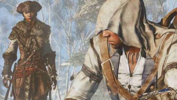 assassino con tuta bianca e cappuccio, alle sue spalle donna in abito da soldato americano