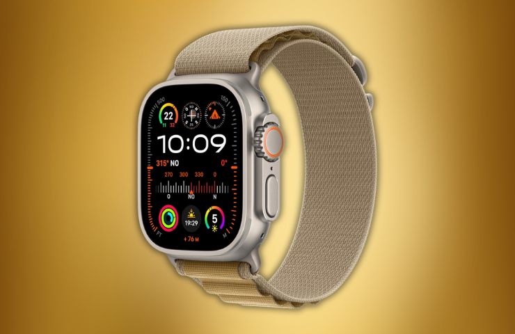 apple watch ultra 2 su sfondo oro
