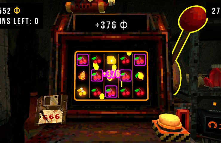 screenshot di clover pit con slot machine punteggi