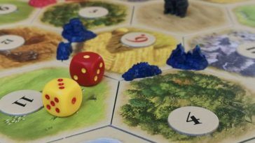 immagine ravvicinata del gioco da tavolo coloni di catan