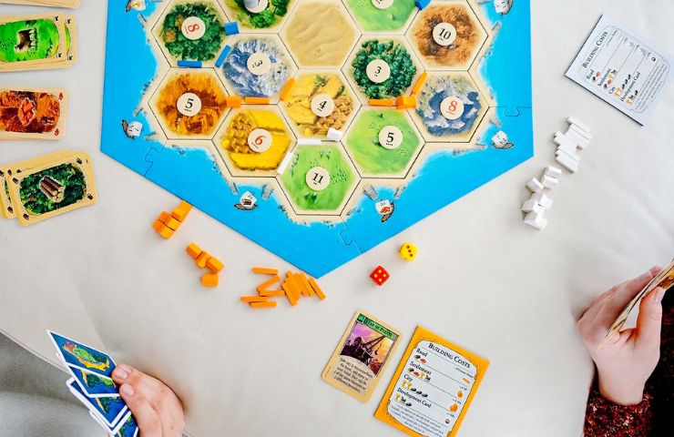 vista dall'alto del gioco da tavolo coloni di catan