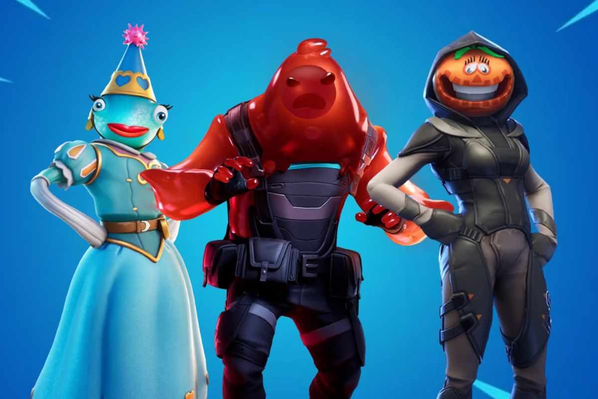 principessa con faccia di rana blu, ninja con testa di zucca, slime con tuta da meccanico