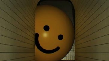 palla gialla con faccia che rde da in fondo corridoio