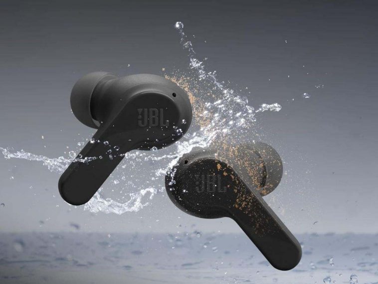 JBL Wave Beam due cuffie con schizzo d'acqua al centro