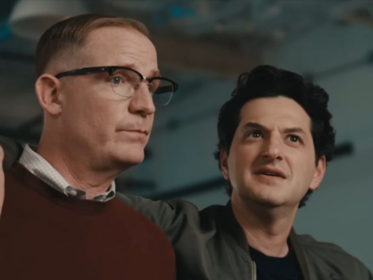 screenshot del trailer di the outer worlds 2 con ben schwarzer