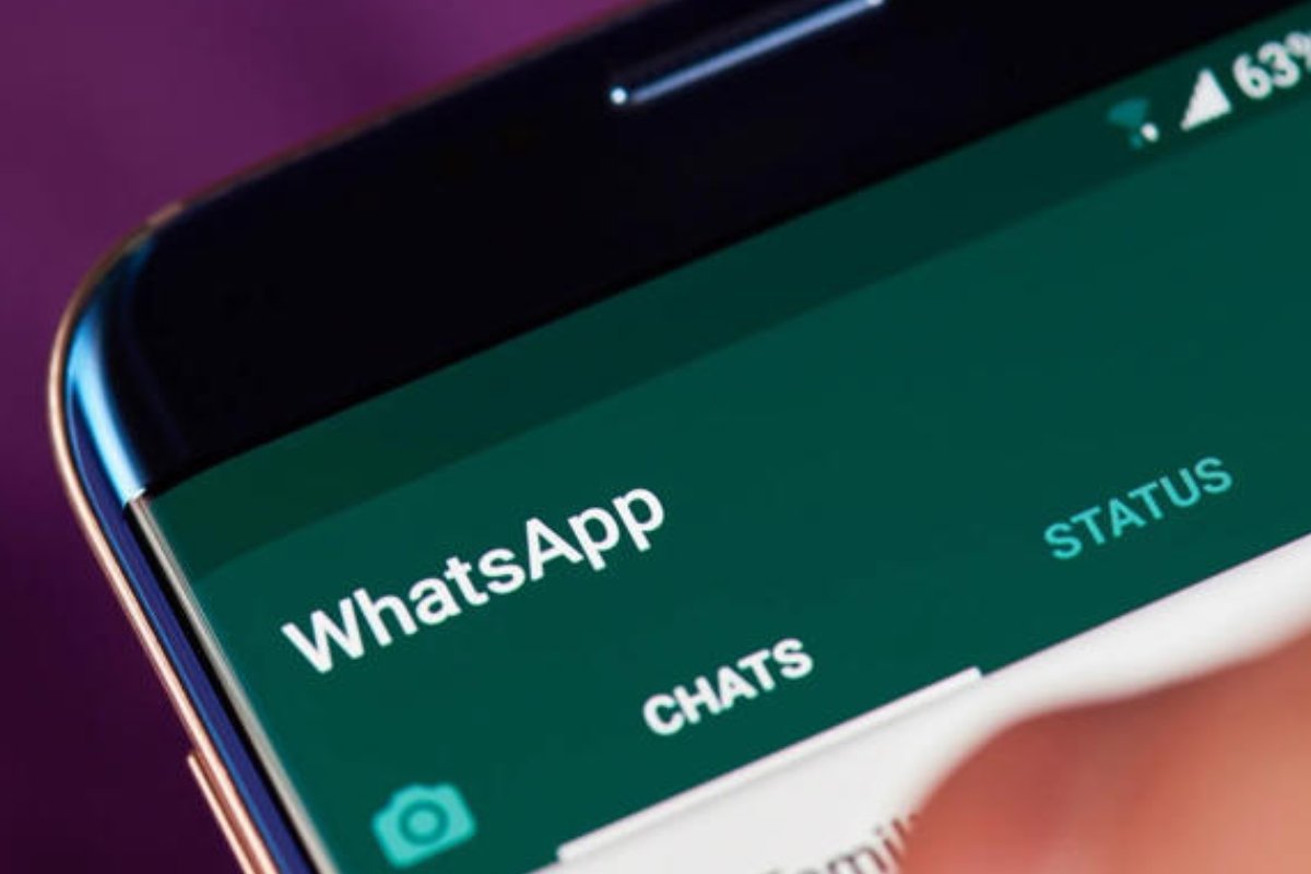 La schermata di WhatsApp con particolare sulla voce Chats