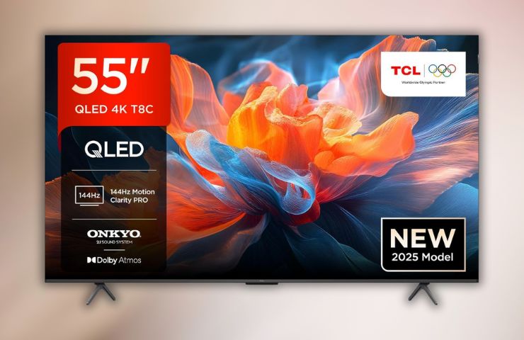 google tv TCL su sfondo beige